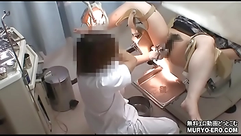 ワイセツ婦人科医の過剰診察記録　#File03　～微乳な20歳女子大生ヒロミさん