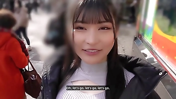 [English dubbing] A very beautiful and big-breasted masochist girlfriend who wants to be an idol voice actress gets creampied! A girl's first POV sex with her sadistic boyfriend!