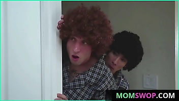 MomSwop.com ⏩ Slept Boys Swapping their Stepmoms at Midnight (Lexi Luna, Bella Rossi, Codey Carter, David Lee XXX)